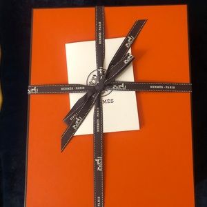 Meet your Posher, Dona